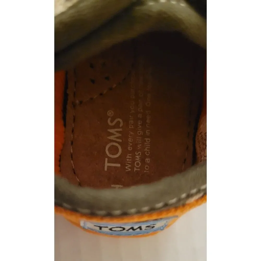 TOMS camouflage baby slip‎ on shoesT3